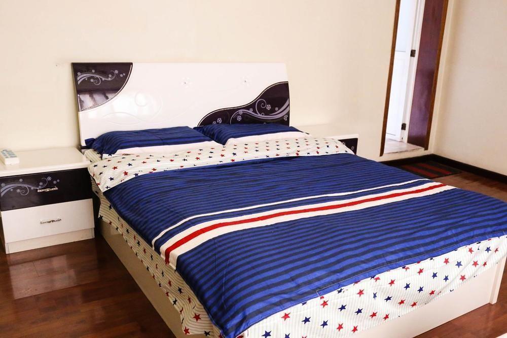 Chengdu Bling Bling Hostel Supoqiao Exterior photo